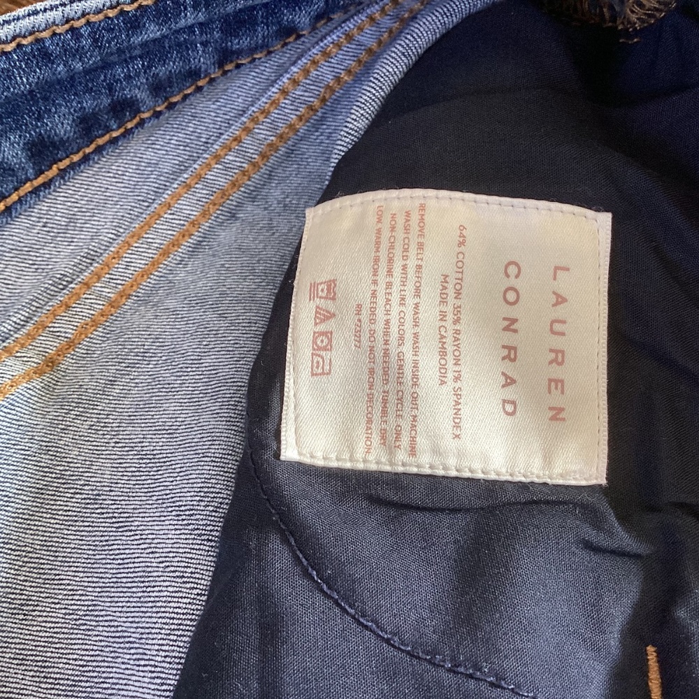 Lauren Conrad Denim Distressed Patchwork Jean Sho… - image 5